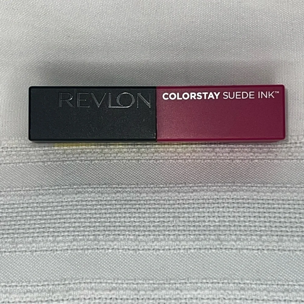 Revlon ColorStay Suede Ink - 010 Tunnel Vision- 0.17 Oz NEW SEALED‎
